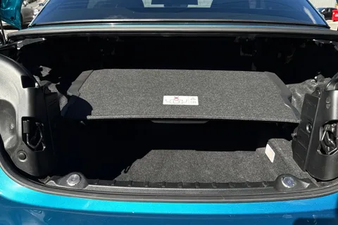 BX20OEE BMW 4 Series 2.0 420d M Sport Auto Euro 6 (s/s) 2dr Thumbnail #10