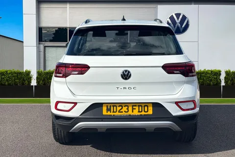 MD23FDO Volkswagen T-Roc 1.0 TSI Life 5dr Thumbnail #5