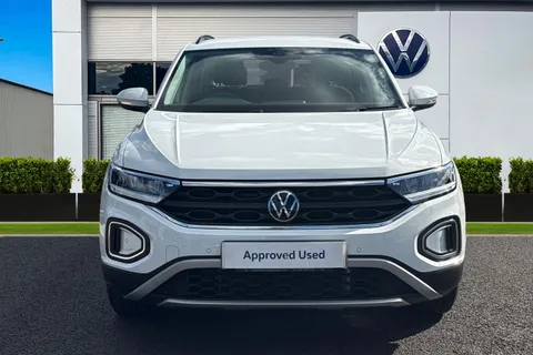 MD23FDO Volkswagen T-Roc 1.0 TSI Life 5dr Thumbnail #6