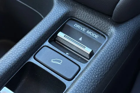 PY72FRV Honda HR-V 1.5 eHEV Advance Style 5dr CVT Thumbnail #44