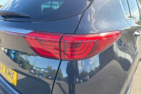 LJ67XHX Kia Sportage 2.0 CRDi GT-Line Auto AWD Euro 6 5dr Thumbnail #8