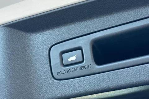 MP23HUV Honda HR-V 1.5 eHEV Advance 5dr CVT Thumbnail #32