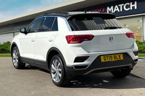 DT19BLX Volkswagen T-Roc 1.5 TSI EVO Design Euro 6 (s/s) 5dr Thumbnail #3
