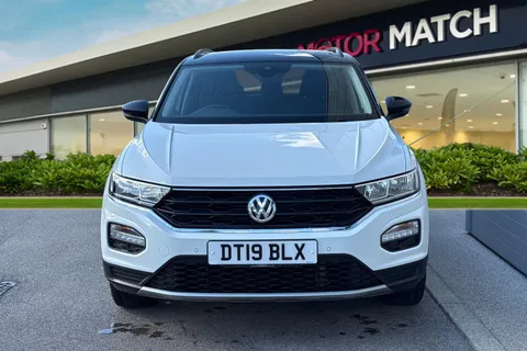 DT19BLX Volkswagen T-Roc 1.5 TSI EVO Design Euro 6 (s/s) 5dr Thumbnail #6