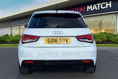 GD18SGV Audi A1 1.4 TFSI Black Edition Sportback S Tronic Euro 6 (s/s) 5dr (Nav) Thumbnail #5