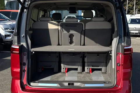 BD74HPN Volkswagen Multivan LWB 2.0 TDI 150PS Style DSG 7 Seat/Panoramic Sunroof + Tow Pack Thumbnail #7