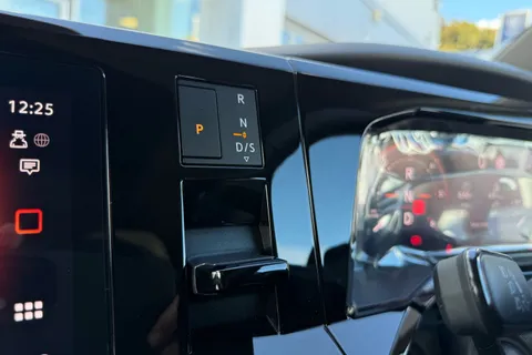 BV75OES Volkswagen California 2.0 TDI Ocean 5dr DSG T7 Thumbnail #22