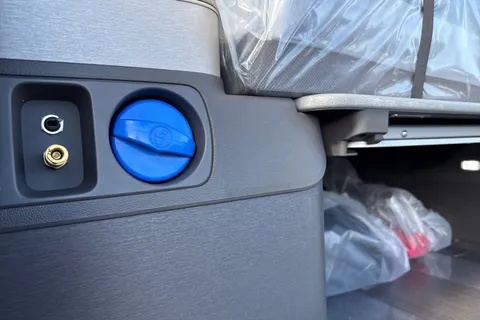 BV75OES Volkswagen California 2.0 TDI Ocean 5dr DSG T7 Thumbnail #32