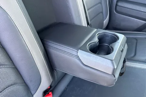 DC24UEM Volkswagen Amarok D/Cab Pick Up Style 2.0 TDI 205 4MOTION Auto Thumbnail #36