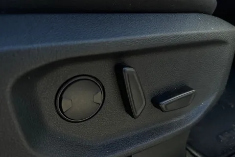 DC24UEM Volkswagen Amarok D/Cab Pick Up Style 2.0 TDI 205 4MOTION Auto Thumbnail #39