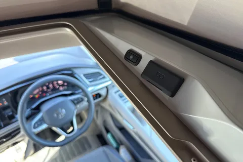 BV75OES Volkswagen California 2.0 TDI Ocean 5dr DSG T7 Thumbnail #43