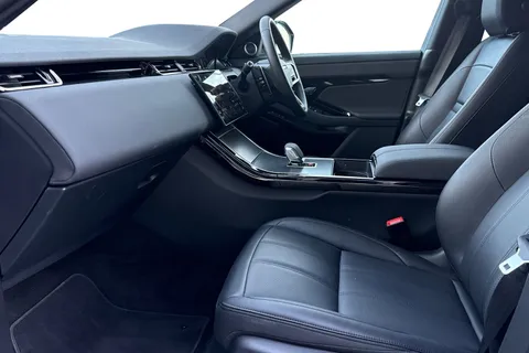 DY25LZT Land Rover Range Rover Evoque 1.5 P270e Dynamic SE 5dr Thumbnail #4