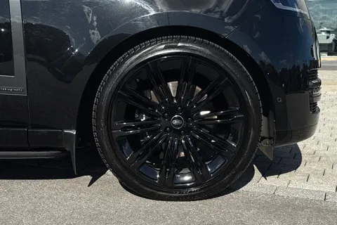 BA24XOZ Land Rover Range Rover 3.0 D350 MHEV Autobiography SUV 5dr Diesel Auto 4WD Euro 6 (s/s) (350 ps) Thumbnail #9