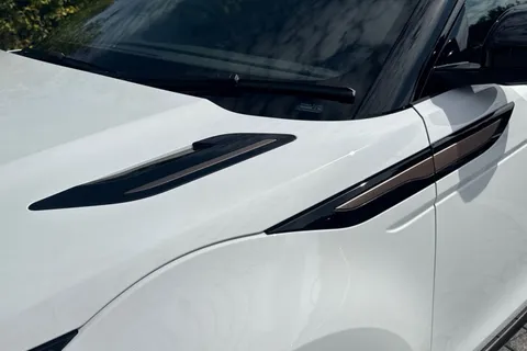 DY25LZL Land Rover Range Rover Evoque 1.5 P270e 12.17kWh Dynamic SE Auto 4WD Euro 6 (s/s) 5dr Thumbnail #22