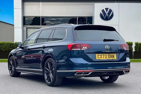 CX72ONK Volkswagen Passat 1.5 TSI EVO R-Line 5dr DSG ⭐Pretoria Alloys & Spare wheel⭐ Thumbnail #4