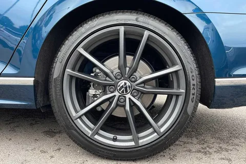 CX72ONK Volkswagen Passat 1.5 TSI EVO R-Line 5dr DSG ⭐Pretoria Alloys & Spare wheel⭐ Thumbnail #6