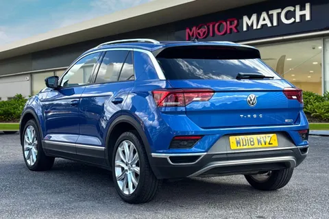 WD18WVZ Volkswagen T-Roc 2.0 TSI SEL DSG 4Motion Euro 6 (s/s) 5dr Thumbnail #3