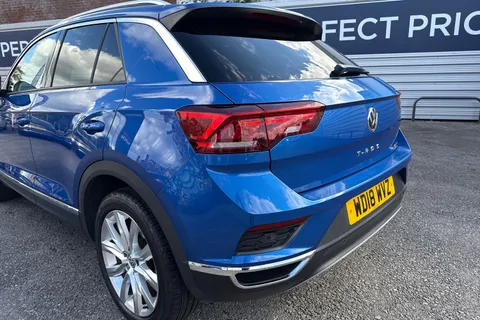 WD18WVZ Volkswagen T-Roc 2.0 TSI SEL DSG 4Motion Euro 6 (s/s) 5dr Thumbnail #8