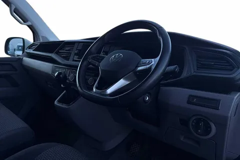DC24RFX Volkswagen Transporter 2.0 TDI 110 Highline Van Thumbnail #6