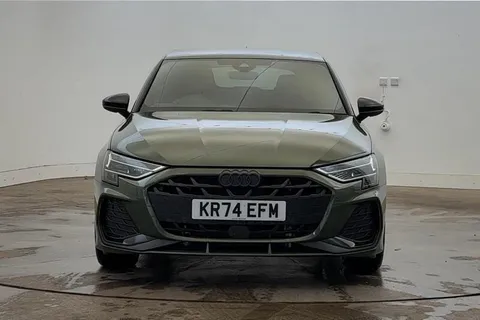 KR74EFM Audi A3 Black Edition 40 TFSI e  204 PS S tronic Thumbnail #5