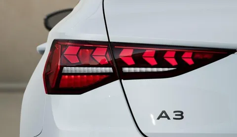 DX25USO Audi A3 Black Edition 35 TFSI  150 PS S tronic Thumbnail #10