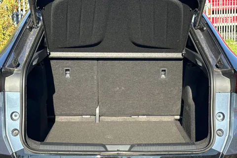 KT74DXY CUPRA Tavascan 77kWh V1 SUV Coupe Auto 5dr Thumbnail #7