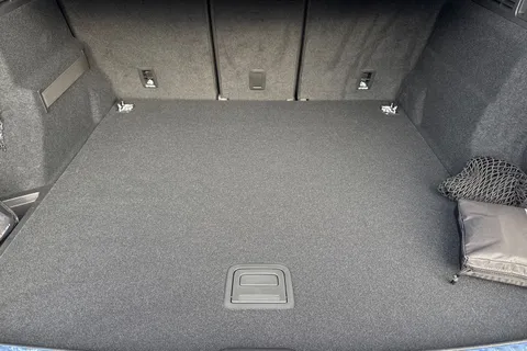  Audi Q5 2.0 TDI S line S Tronic quattro Euro 6 (s/s) 5dr Thumbnail #7