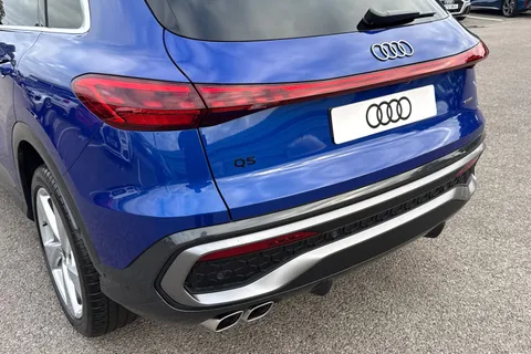  Audi Q5 2.0 TDI S line S Tronic quattro Euro 6 (s/s) 5dr Thumbnail #8