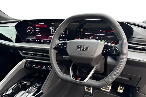  Audi Q5 2.0 TDI S line S Tronic quattro Euro 6 (s/s) 5dr Thumbnail #18