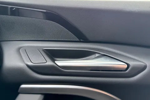  Audi Q5 2.0 TDI S line S Tronic quattro Euro 6 (s/s) 5dr Thumbnail #21