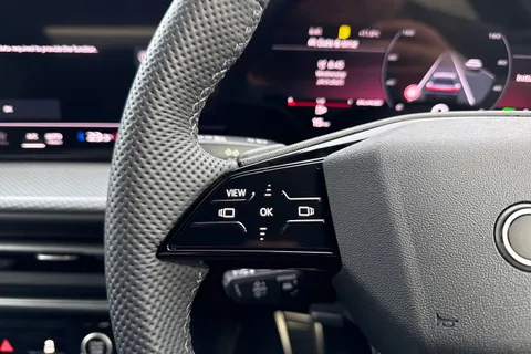  Audi Q5 2.0 TDI S line S Tronic quattro Euro 6 (s/s) 5dr Thumbnail #26