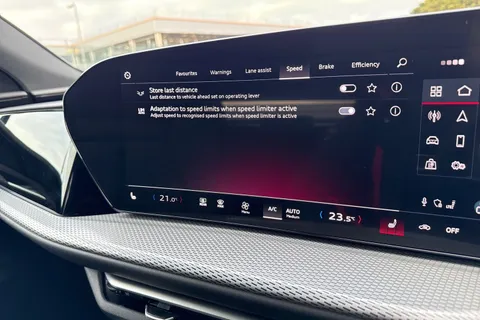  Audi Q5 2.0 TDI S line S Tronic quattro Euro 6 (s/s) 5dr Thumbnail #43