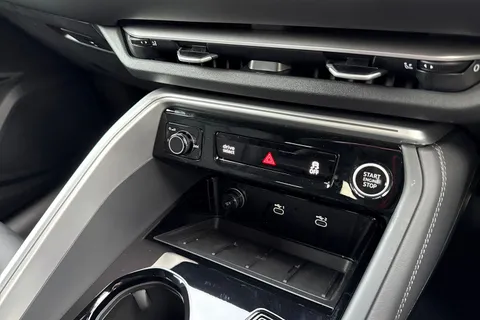  Audi Q5 2.0 TDI S line S Tronic quattro Euro 6 (s/s) 5dr Thumbnail #49