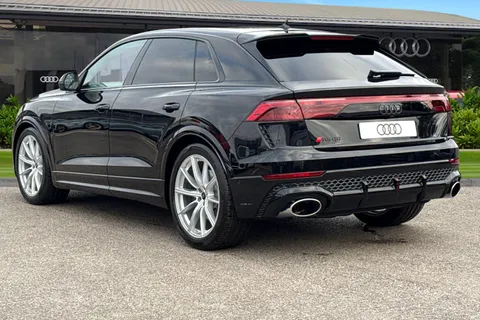 Audi RS Q8 4.0 TFSI V8 Tiptronic quattro Euro 6 (s/s) 5dr Thumbnail #3