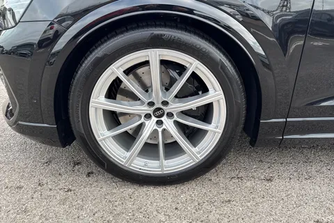  Audi RS Q8 4.0 TFSI V8 Tiptronic quattro Euro 6 (s/s) 5dr Thumbnail #12