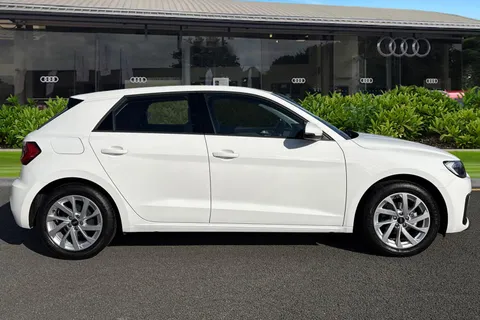 DN25XDJ Audi A1 Sport 25 TFSI 95 PS S tronic Thumbnail #4