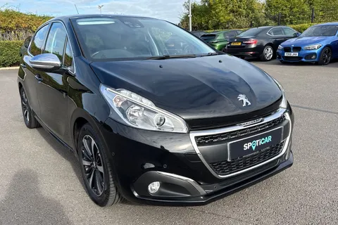 KT19OZK PEUGEOT 208 1.2 PureTech Tech Edition Euro 6 (s/s) 5dr Thumbnail #9