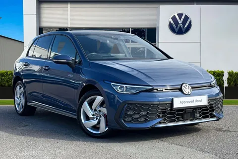 DK25ZNO Volkswagen Golf 1.5 TSI 272 GTE eHybrid DSG ⭐Panoramic sunroof, Head up Display⭐ Thumbnail #2