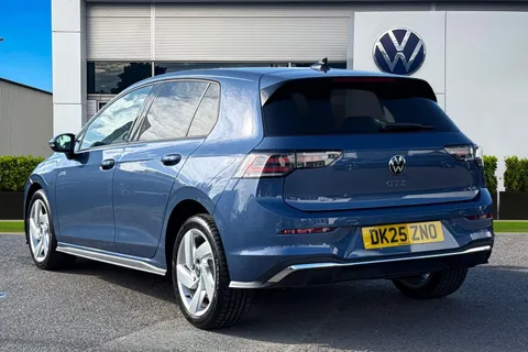 DK25ZNO Volkswagen Golf 1.5 TSI 272 GTE eHybrid DSG ⭐Panoramic sunroof, Head up Display⭐ Thumbnail #3