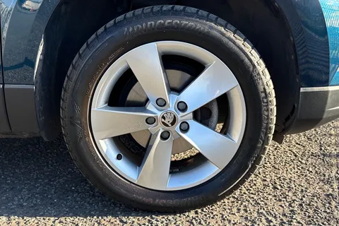 DE21EZX Škoda Karoq 1.5 TSI ACT SE Euro 6 (s/s) 5dr Thumbnail #10