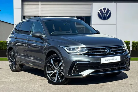 KP25OFO Volkswagen Tiguan Allspace 2.0 TDI R-Line 5dr DSG ⭐Tow bar, swivelling | Rear view camera | Winter pac Thumbnail #2