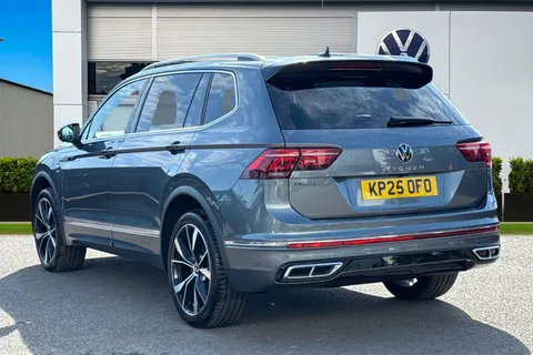 KP25OFO Volkswagen Tiguan Allspace 2.0 TDI R-Line 5dr DSG ⭐Tow bar, swivelling | Rear view camera | Winter pac Thumbnail #3