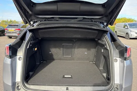 GJ22GJV PEUGEOT 3008 1.2 PureTech GT Premium EAT Euro 6 (s/s) 5dr Thumbnail #7