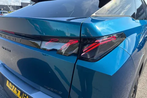 KS74WHX PEUGEOT 3008 1.2 MHEV GT e-DSC Euro 6 (s/s) 5dr Thumbnail #8