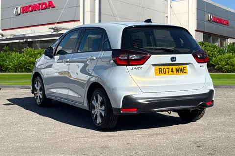 RO74MME Honda Jazz 1.5 i-MMD Hybrid Elegance 5dr eCVT Thumbnail #3
