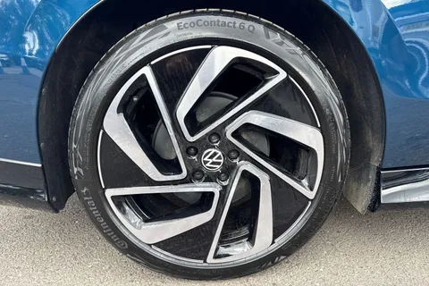 KS74RNV Volkswagen Id.7 210kW Match Pro 77kWh 5dr Auto ⭐ 20''Montreal' Alloy wheels⭐ Thumbnail #11