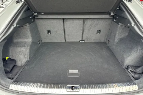 KS24UUJ Audi Q3 S line 35 TFSI  150 PS S tronic Thumbnail #7