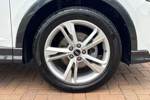 KS24UUJ Audi Q3 S line 35 TFSI  150 PS S tronic Thumbnail #10