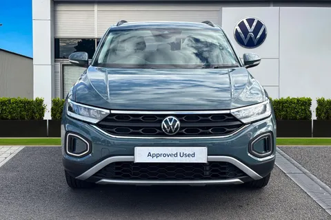 GD24RYH Volkswagen T-Roc 1.0 TSI 115 Life 5dr Thumbnail #6