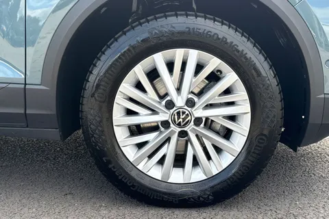 GD24RYH Volkswagen T-Roc 1.0 TSI 115 Life 5dr Thumbnail #11